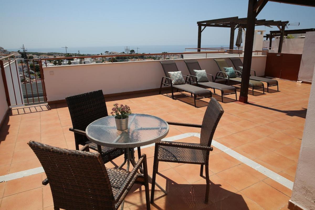 Andaluz Apartments Mar De Nerja Exterior photo
